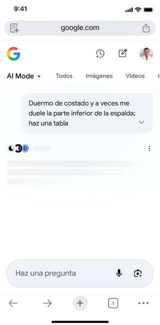 Desde la pantalla principal de la app para dispositivos móviles de Chrome, un usuario abre el modo de IA. Presiona 